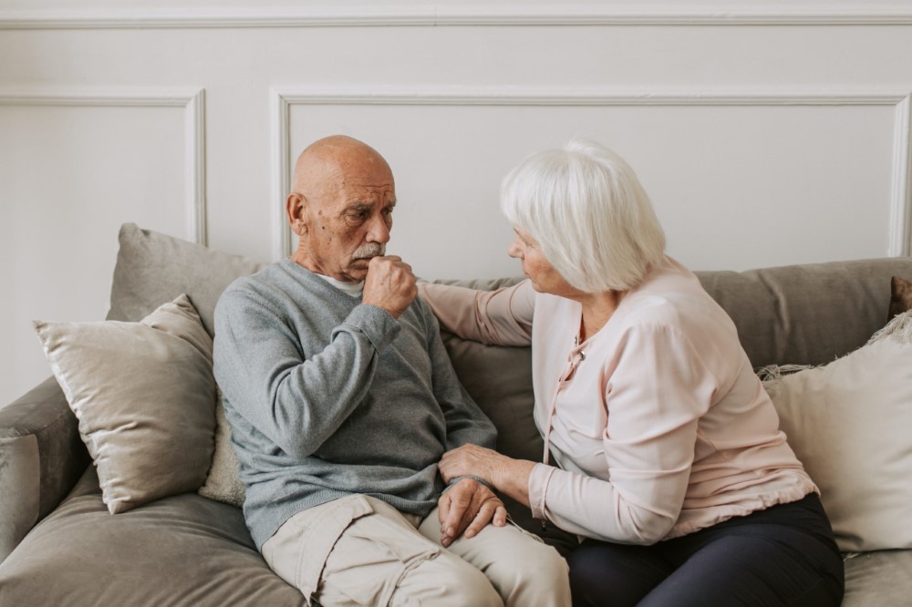 Cómo se trata la neumonía en ancianos