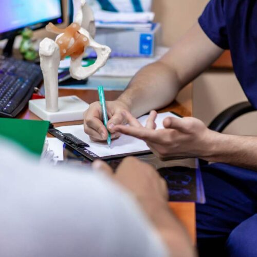 Rotura de fémur en personas mayores cuidados y recuperación