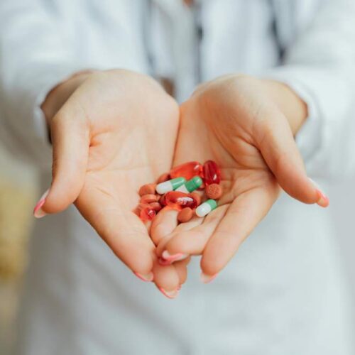 Todo sobre las vitaminas para personas mayores de 80