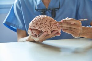 Principales causas de la pérdida de equilibrio en personas mayores