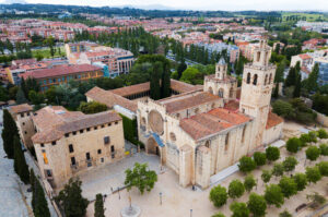 Vista aérea de la iglesia de Sant Cugat del Vallés
